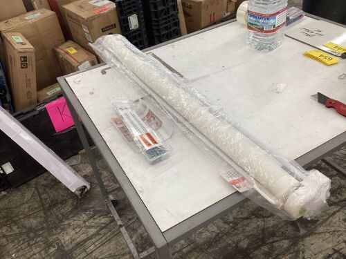 42" Tall Retractable Baby Gate  - Lot 644