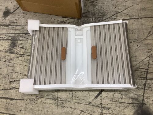 24 Gallon Collapsible Storage Bin  - Lot 689