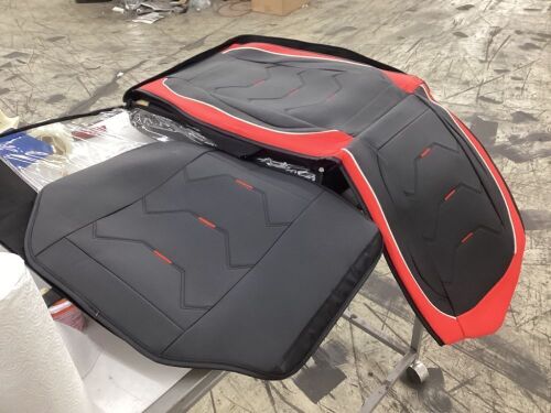 Car Seat Covers  - Lot 661