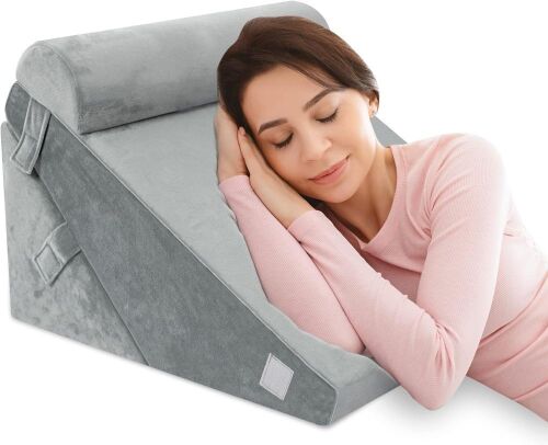 howhom Adjustable Bed Wedge Pillow  - Lot 379