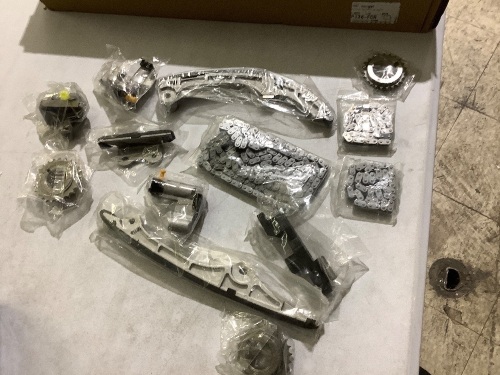 Chain timing kit - Lot 69