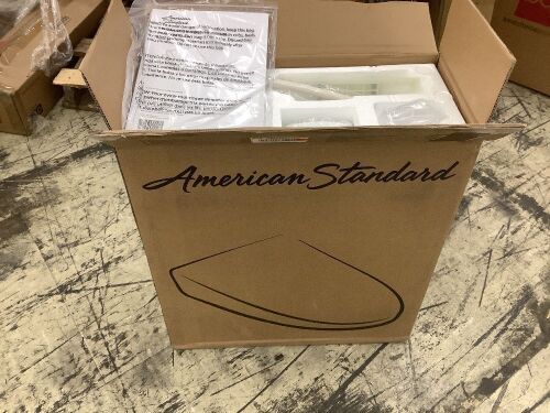 American Standard Advanced Clean 1.0 SpaLet Bidet Seat - Lot 217