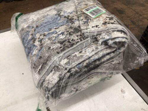 Large Rug, Unknown Size  - Lot 599