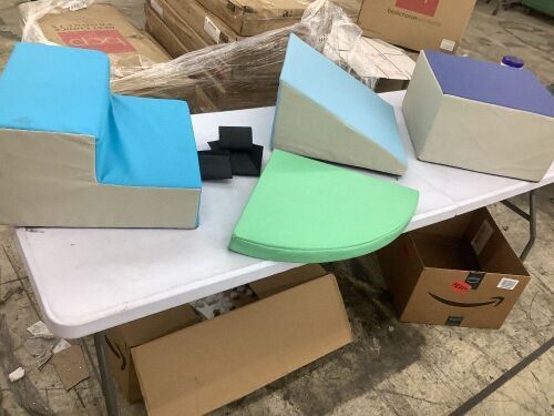 Foam Climbing Blocks  - Lot 122