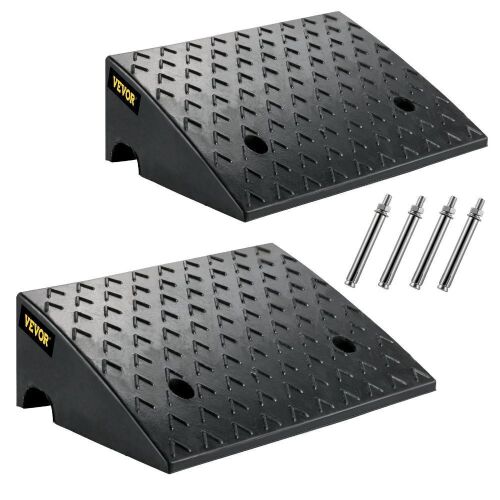 VEVOR Rubber Curb Ramp, 5" Rise Height 2 Pack, Heavy-Duty 6800 lbs Capacity, 19" L x 13" W  - Lot 104