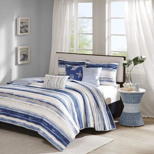 Madison Park Quilt Set Cottage Coastal Design, 6 Piece Set, All Season, King/Cal King - Lot 57