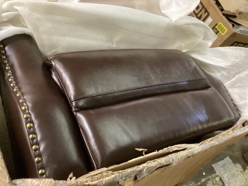 Recliner - Lot 134