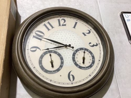 clock - Lot 430