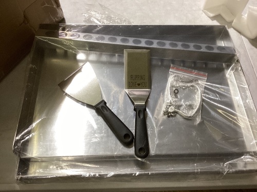 sogawave commercial grade stainless steel 23X18X4in - Lot 431