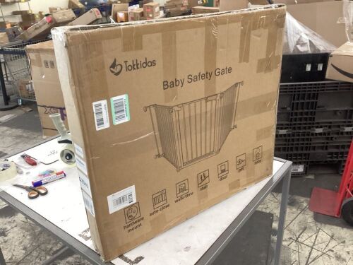 Tokkidas Baby Safety Gate  - Lot 660