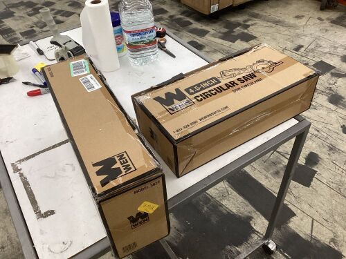 Lot of (2) WEN 3625 5-Amp 4-1/2-Inch Beveling Compact Circular Saw with Laser and Carrying Case - Open Box, Uninspected - Lot 582