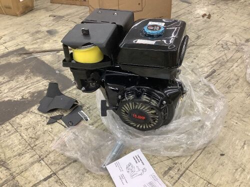 15HP 4 Stroke Gas Engine - Some Damage, Never Had Gas In It - Lot 57
