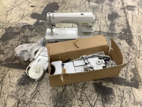 High Speed Sewing Machine  - Lot 284