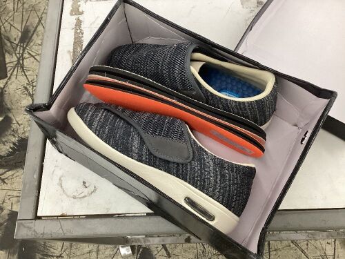 Women's Walking Shoes with Arch Support, Size 6.5 - Lot 422