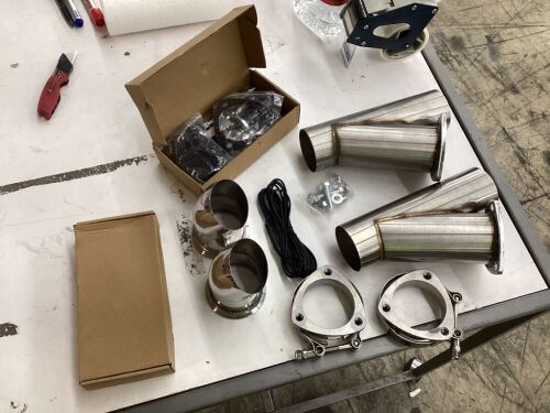 Exhaust Kit, Unknown Fit  - Lot 376