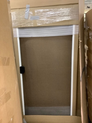 patio screen door - Lot 274