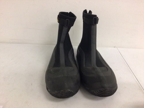 Men Slip On Boots, 13, E-Commerce Return, Sold as is - Lot 140