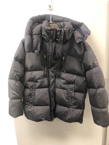 RLX Ralph Lauren Mens Puffer Coat, M, Appears New, Sold as is - Lot 57