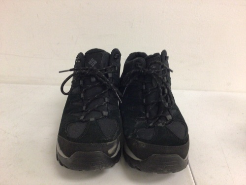 Columbia Mens Boots, 9, E-Commece Return, Sold as is - Lot 235