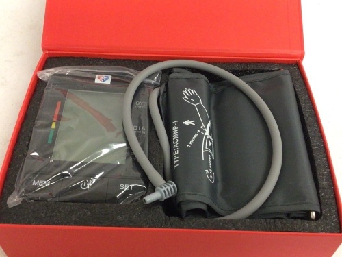 Blood Pressure Monitor, Appears new, Sold as is - Lot 660