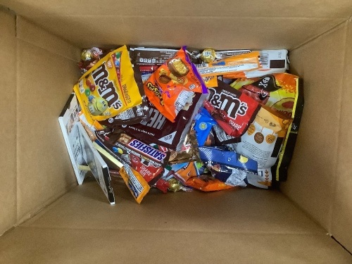 Assorted Candy Box - Lot 7204