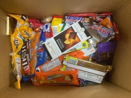 Assorted Candy Box - Lot 7205