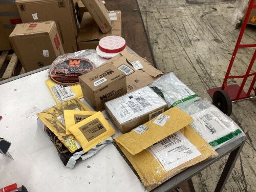 Assorted Lot of WEN Blades, Pads, Sandpaper, Cutters - Lot 602