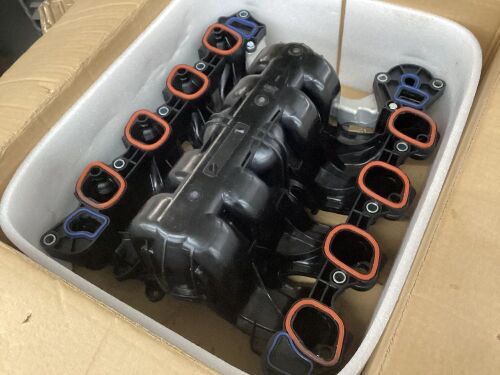 Intake Manifold  - Lot 529