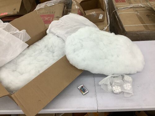 Lot of (2) Light Up Clouds 24"  - Lot 567