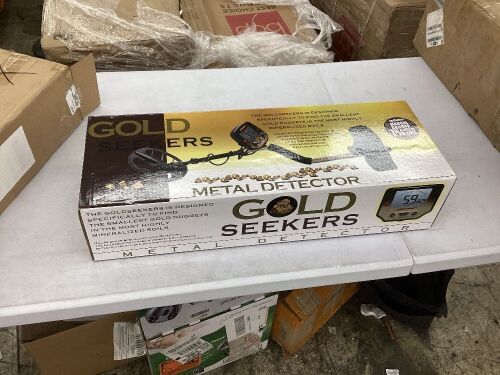 Gold Seekers Metal Detector  - Lot 415