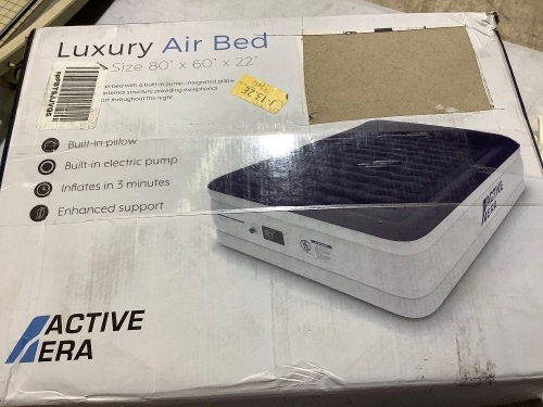 luxury air bed 80" X 60" X 22" - Lot 106