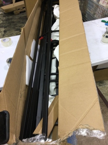 bed frame  - Lot 273