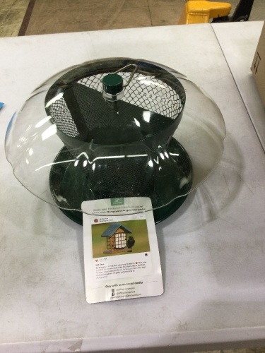 bird feeder - Lot 324