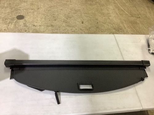 tonneau cover for truck - Lot 149