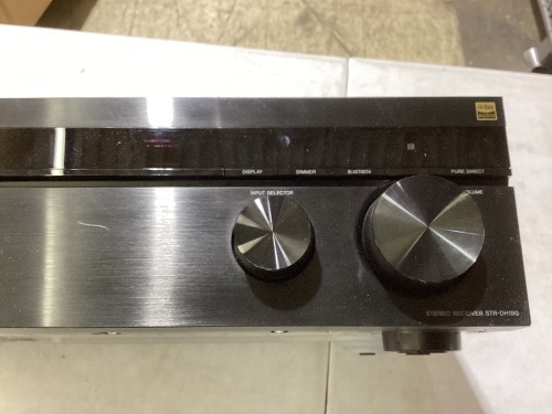 stereo reciever  - Lot 192A