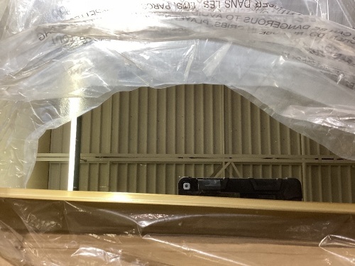 30in T X 23in W wall mounted mirror  - Lot 198A