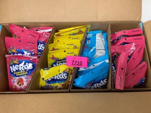 box of nerds gummy clusters - Lot 7710