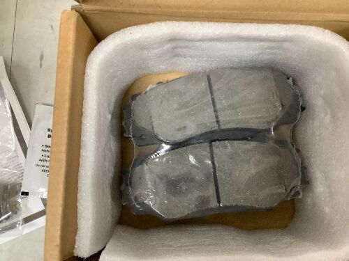 Break Pads and Rotors for Unknown Vehicle - Lot 7764