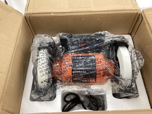 WEN BG4286 3-Amp 8-Inch Slow Speed Bench Grinder - Cracked Wheel - Lot 622