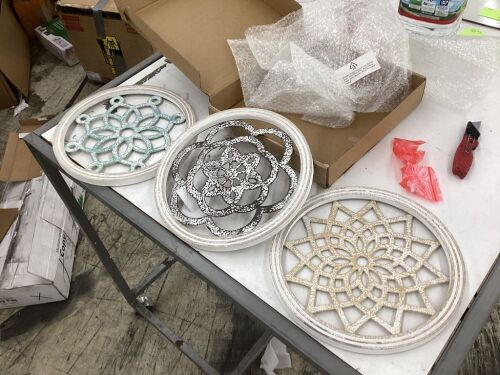 3 Piece Wall Art  - Lot 551