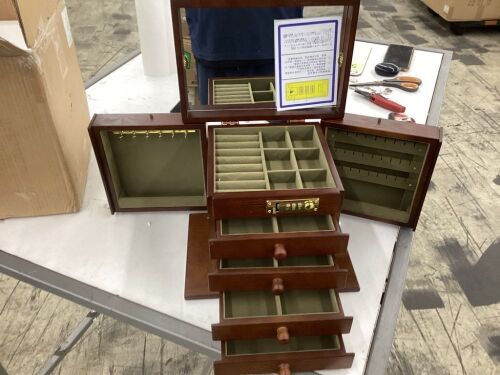 Wooden Jewelry Box with Combo Lock - Damage to Lock - Lot 563