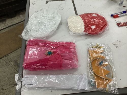 Kids Princess Peach & Toad Costume - Lot 498