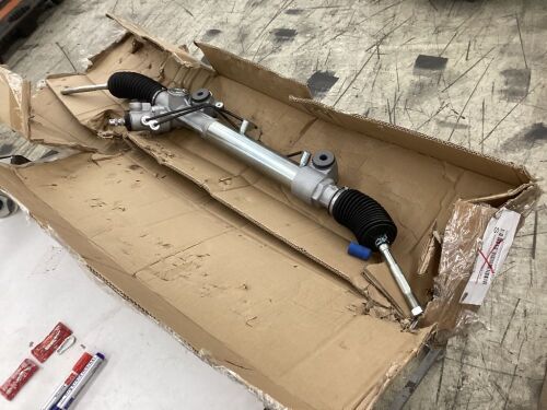 Power Steering Rack, Unknown Fit  - Lot 494
