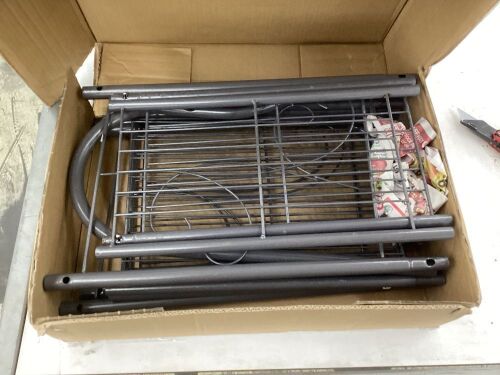 SORCEDAS 3 Tier Plant Stand  - Lot 154