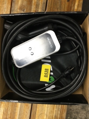 EVJUICION Level 1 Car Charger - Lot 8438