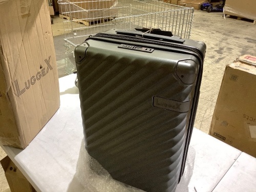 LuggeX luggage - Lot 238