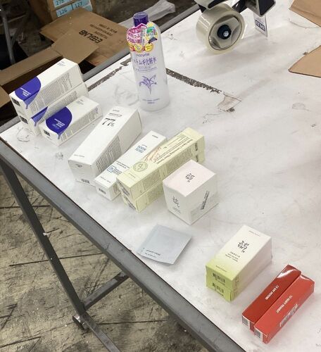 Lot of Beauty Products  - Lot 583
