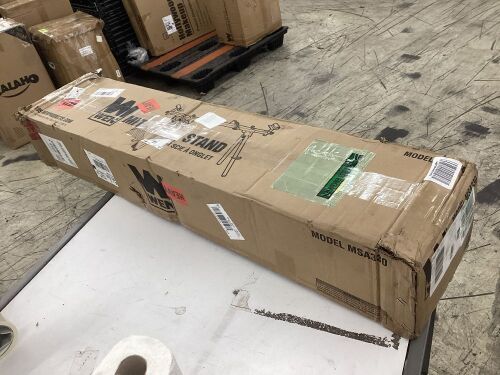 WEN MSA330 Collapsible Rolling Miter Saw Stand with 3 Onboard Outlets - Lot 672