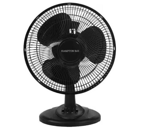 Hampton Bay 12 in. 3 Speed Oscillating Desk Fan - Lot 432