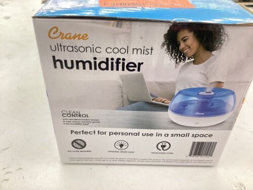 Crane 0.2 Gal. Personal Ultrasonic Cool Mist Humidifier for Small Rooms up to 160 sq. ft.  - Lot 417